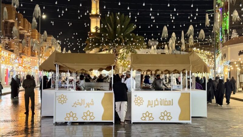 السوق القديم بالطائف: أيقونة ثقافية وتجارية متجددة تجذب الزوار