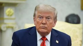 ترامب: أمريكا ستضرب إيران بقوة أكبر إذا أوقفت تدفق النفط بمضيق هرمز