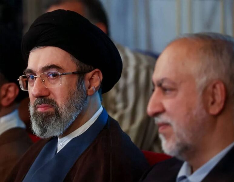 العقوبات الدولية ومسيرة مجتبى خامنئي المرشد الأعلى المحتمل