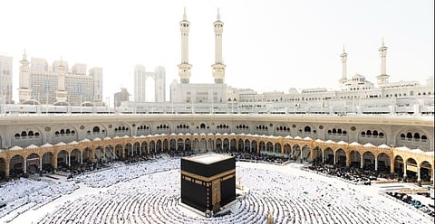 «الربيعة» يؤكد على أهمية الالتزام بأنظمة وتعليمات مغادرة المعتمرين