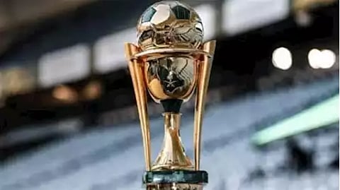 الخلود يتأهل لملاقاة الهلال في نهائي كأس الملك