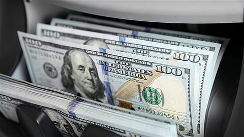 فهم ديناميكيات تأثير الدولار على العملات العالمية