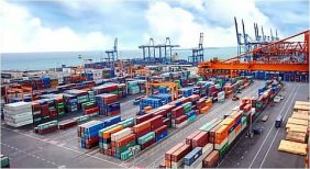 تحليل أرقام 2024: ازدهار التجارة الدولية السعودية