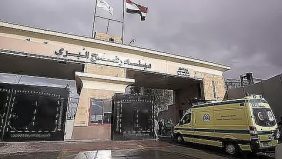 عودة الفلسطينيين إلى غزة: جهود متواصلة لرفع المعاناة