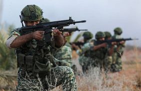 المواجهة المحتملة: كشف استعدادات إيران الدفاعية وخططها