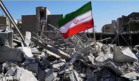 مقتل 5 أشخاص وإصابة 170 آخرين جراء القصف الإسرائيلي على الشركات البتروكيماوية في ماهشهر