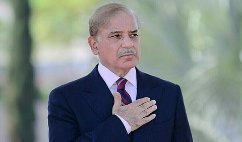 شهباز شريف يجدد التأكيد على قوة العلاقات الباكستانية السعودية