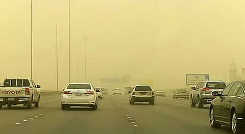 نشاط الغبار في السعودية: 37 حالة في يوم واحد فقط