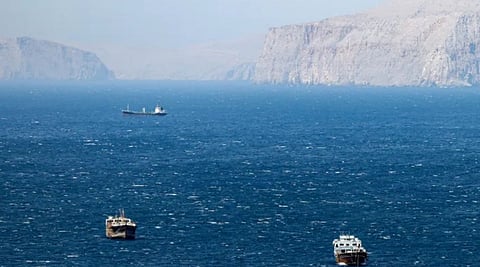 تحالفات دولية تهدف إلى حماية الملاحة في مضيق هرمز