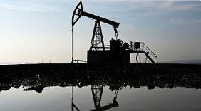 أثر المفاوضات الأمريكية على إمدادات الطاقة وأسعار النفط العالمية