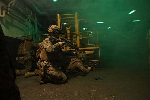 كل ما تريد معرفته عن التدريبات العسكرية الأمريكية في بحر العرب