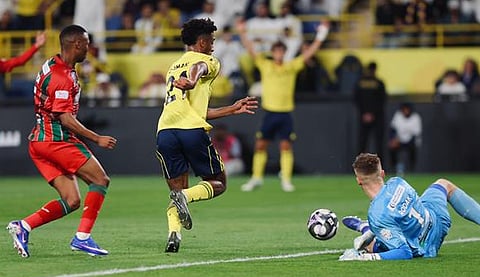 النصر يهزم الاتفاق بهدف نظيف ويواصل صدارة ترتيب دوري روشن