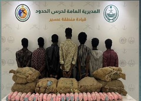 حرس الحدود في عسير يحبط محاولة نقل كميات ضخمة من القات