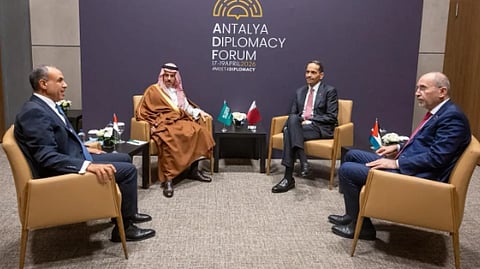 وزير الخارجية يشارك في الاجتماع التشاوري بشأن غزة في أنطاليا