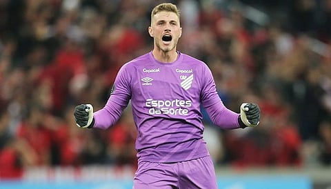 حارس النصر يكشف لـ«موسوعة الخليج العربي» أسباب الفوز الكبير على الوصل