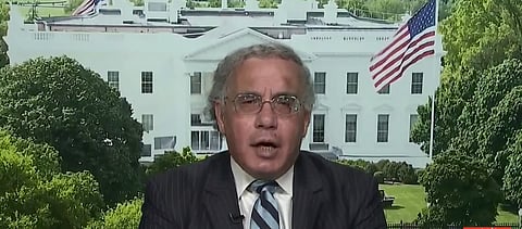 تزايد الضغوط الدولية وتلويح بالخيار العسكري ضد إيران