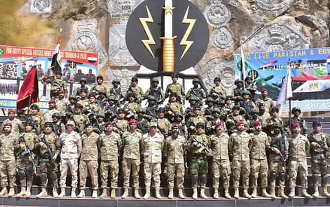 ختام تمرين ثاندر 2 يعزز العلاقات العسكرية بين القاهرة وإسلام آباد