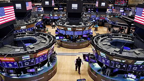 تأثير التدفقات المالية على صعود مؤشرات الأسهم الأمريكية