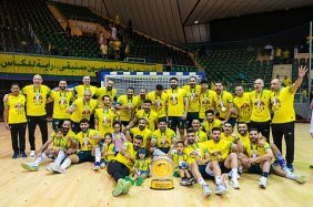 مراسم تتويج نادي الخليج لكرة اليد بدرع الدوري السعودي بالدمام