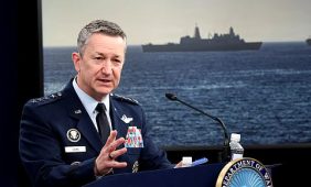 التواجد العسكري الأمريكي في الشرق الأوسط: حشد بحري غير مسبوق