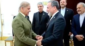 «رويترز»: «عراقجي» غادر إسلام آباد بعد مباحثات مع مسؤولين باكستانيين