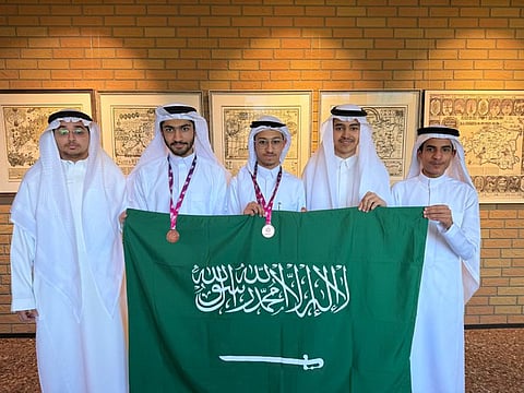 قصة نجاح المنتخب السعودي للفيزياء في أولمبياد شمال البلطيق