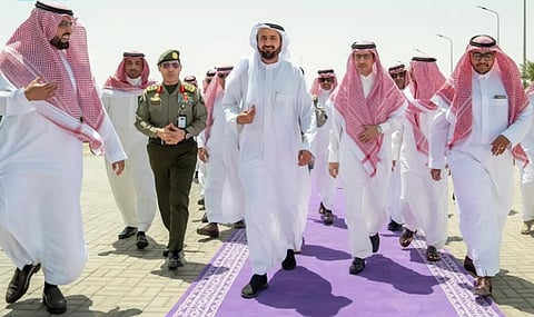 وزير الحج ورئيس الطيران المدني ومحافظ "زاتكا" يطلعون على استعدادات منفذي الحديثة وجديدة عرعر 